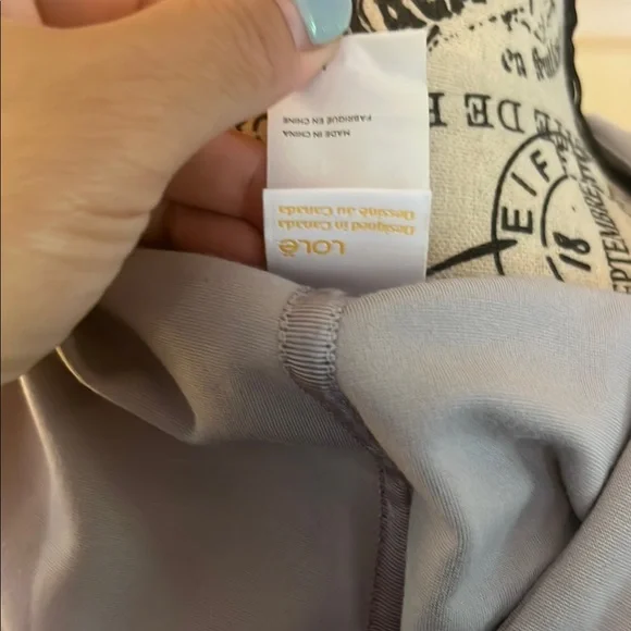 Lole Women's Gray Sweater - Picture 5 of 5